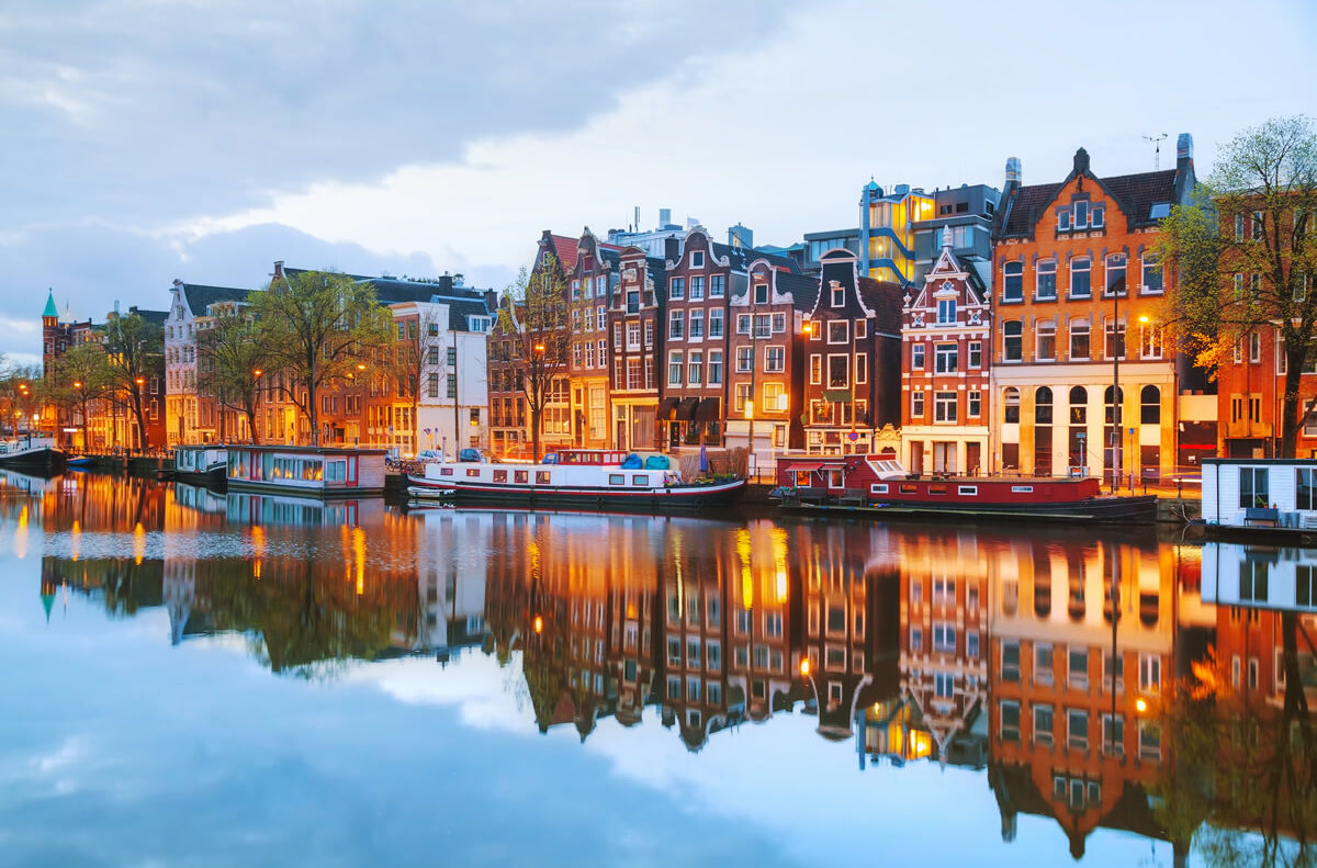 Abendstunde am Kanal in Amsterdam
